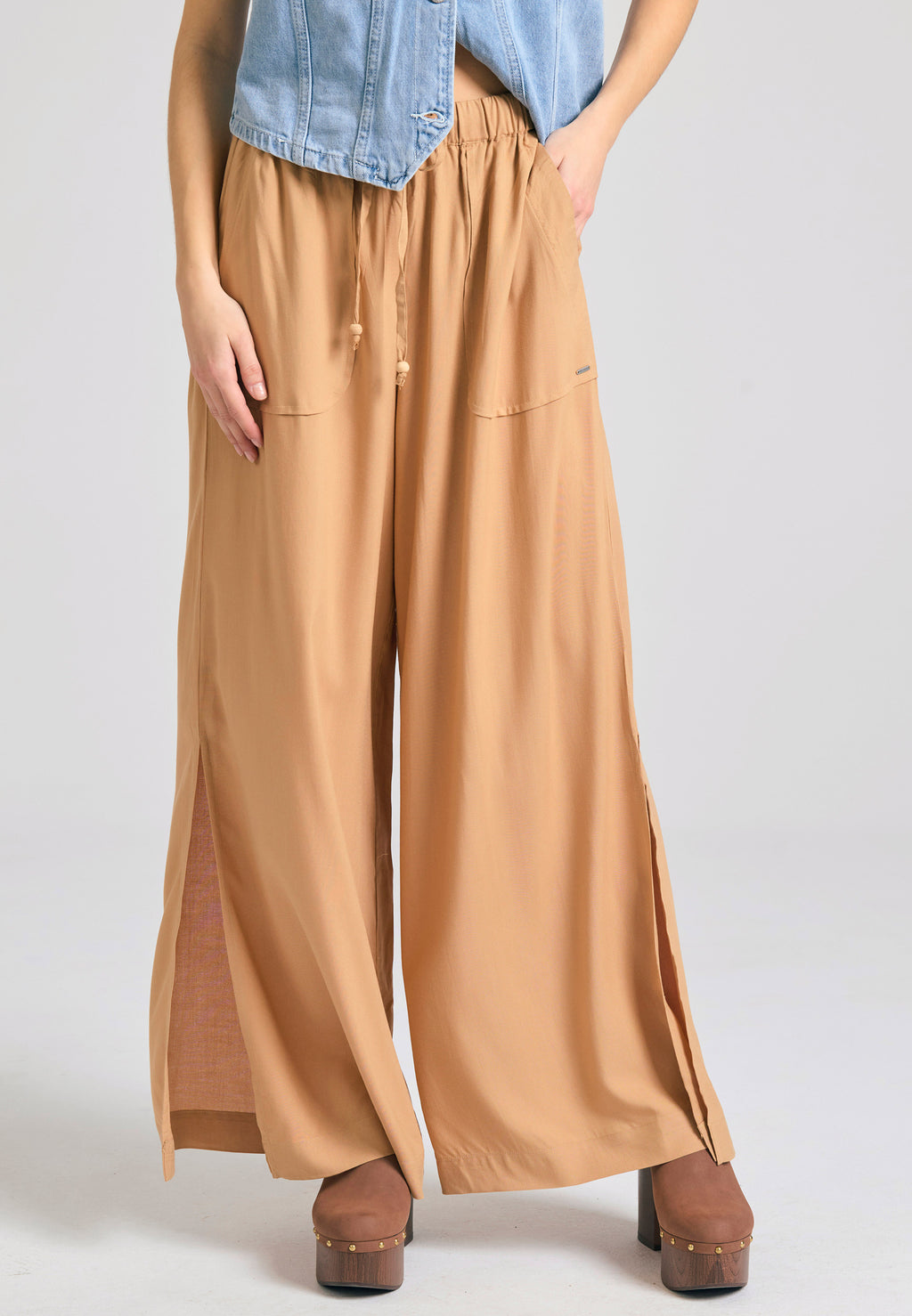 Loose fit viscose pants