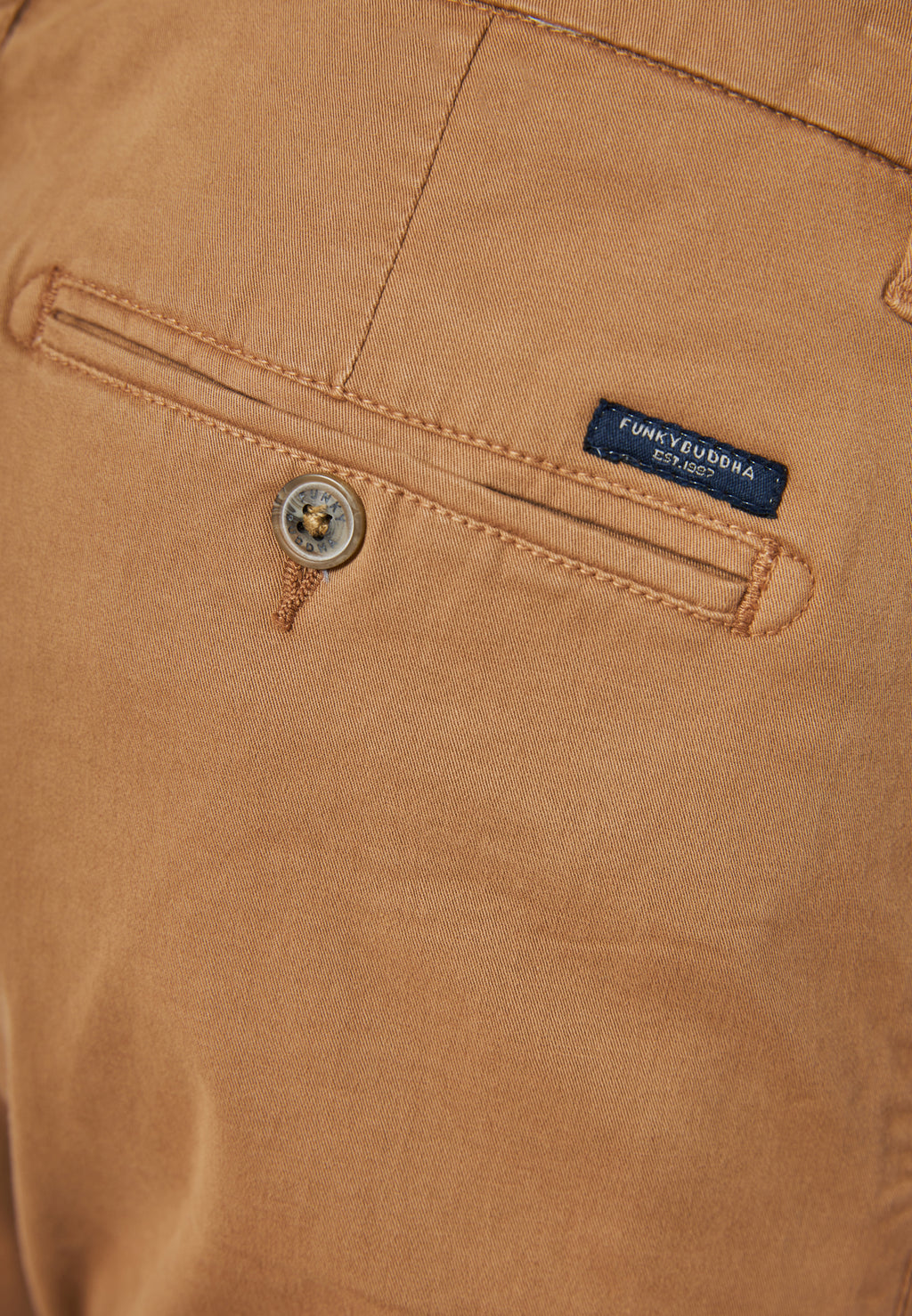 Men's chino pants - The essentials