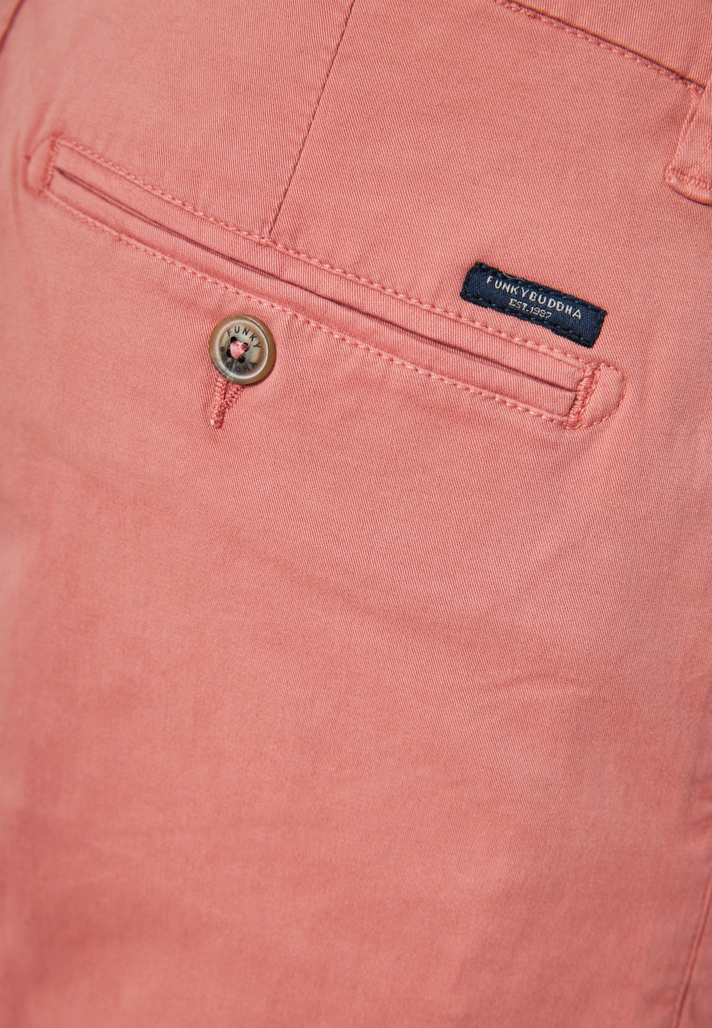 Men's chino pants - The essentials