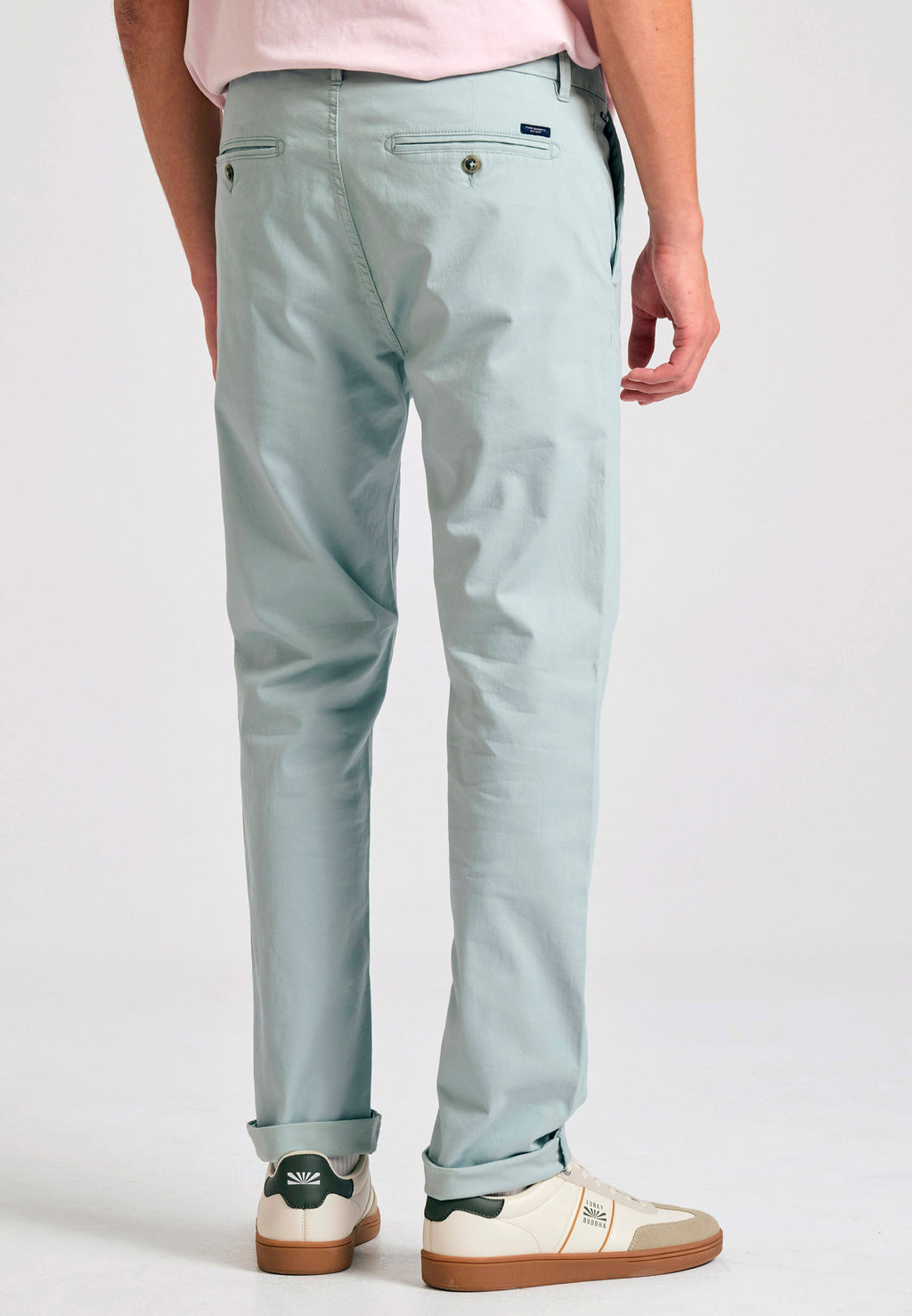 Men's chino pants - The essentials