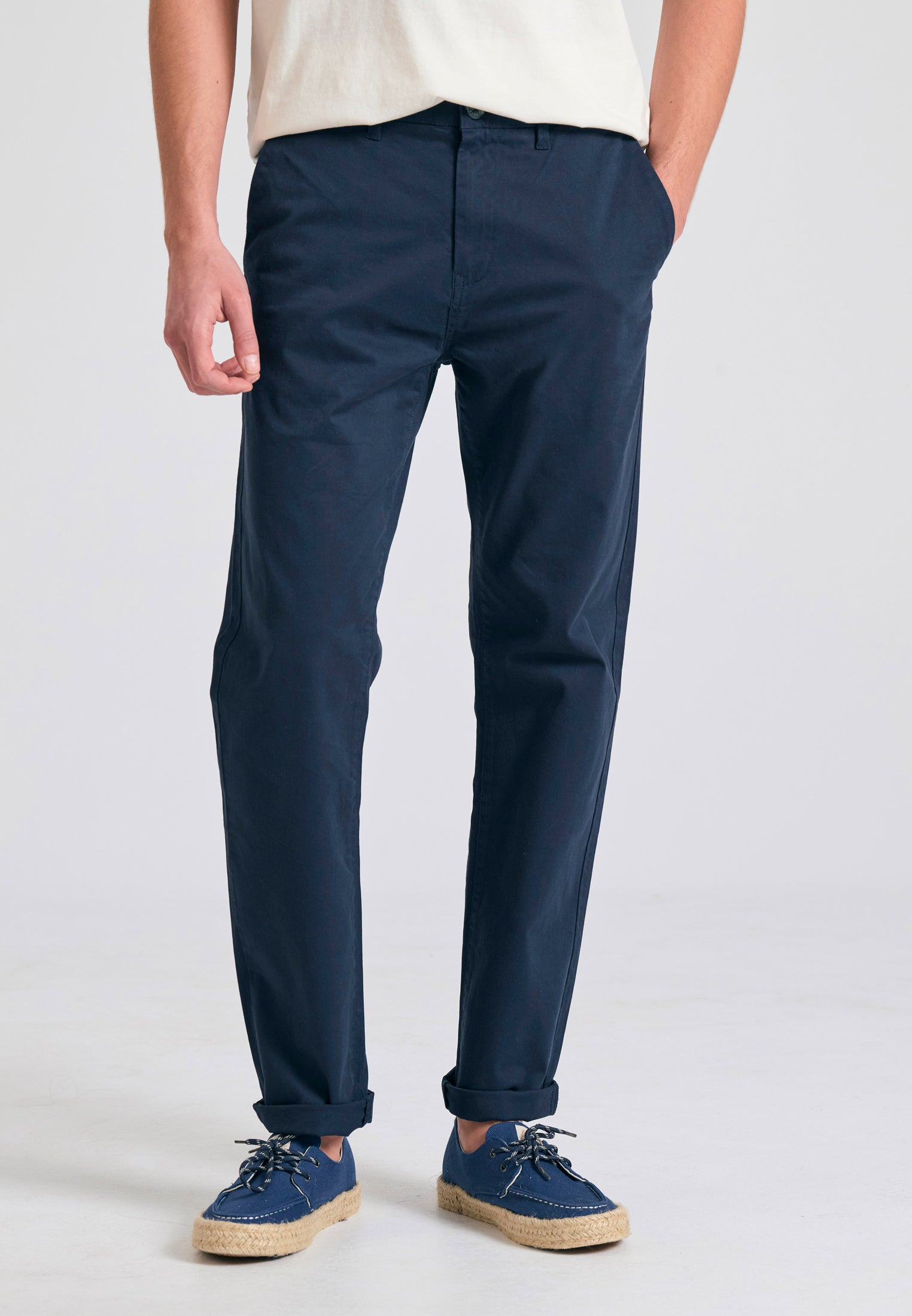 Men's chino pants - The essentials