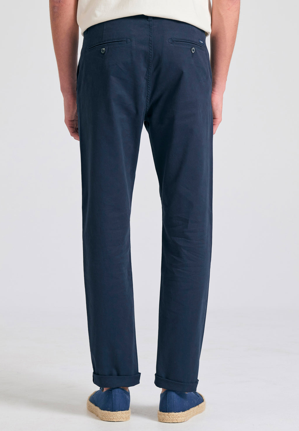 Men's chino pants - The essentials