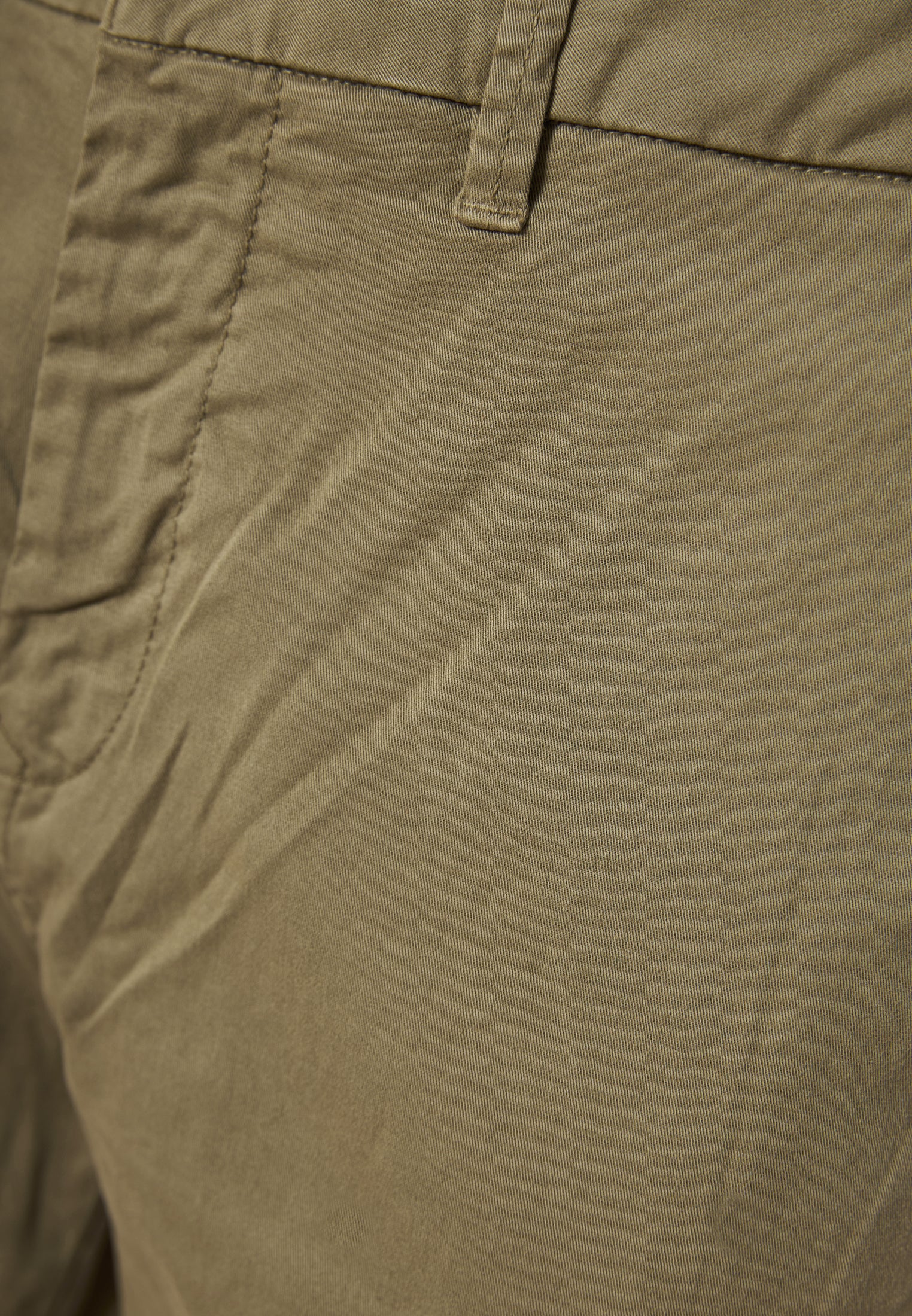 Men's chino pants - The essentials