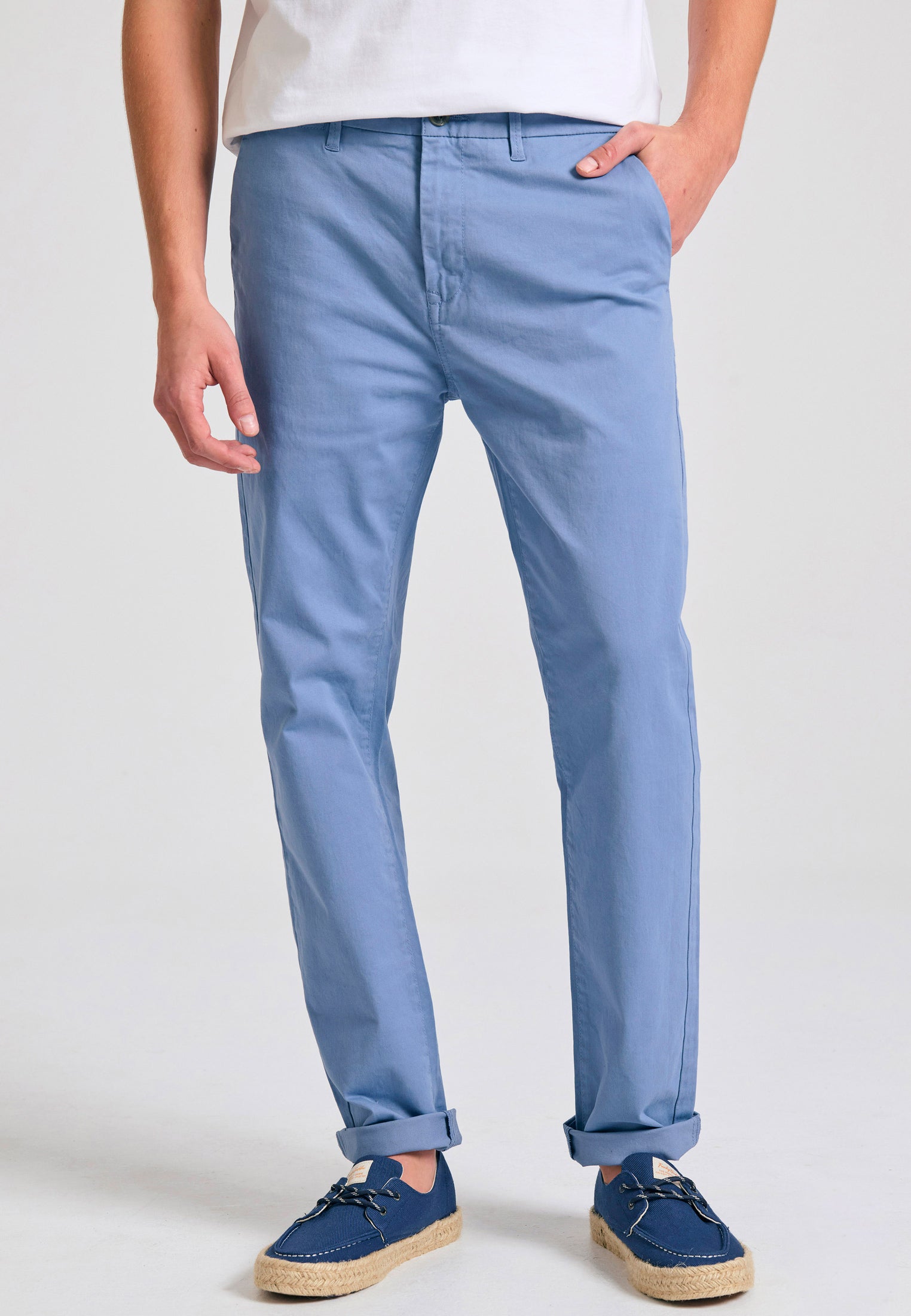 Men's chino pants - The essentials