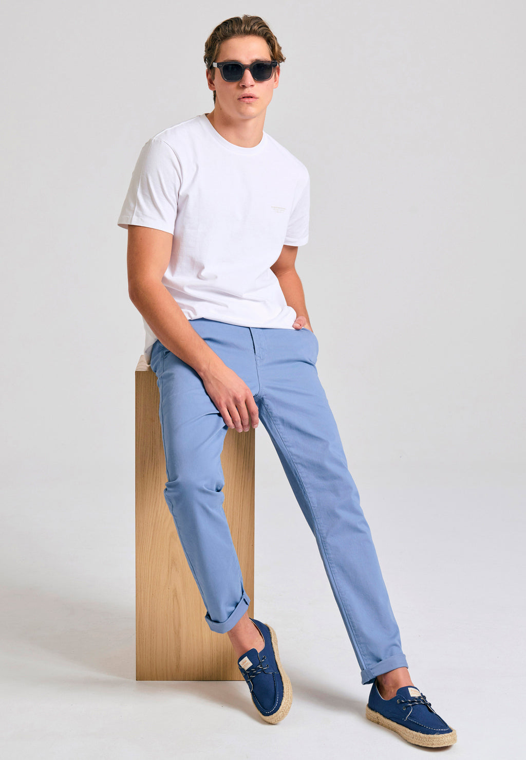 Men's chino pants - The essentials