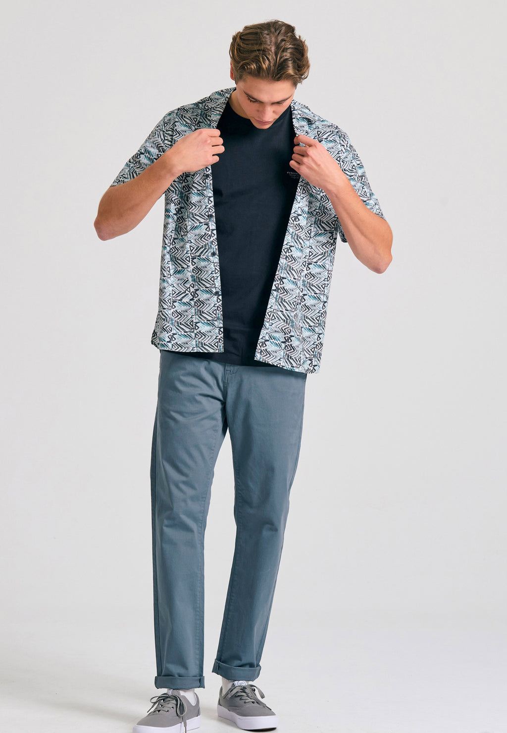 Men's chino pants - The essentials