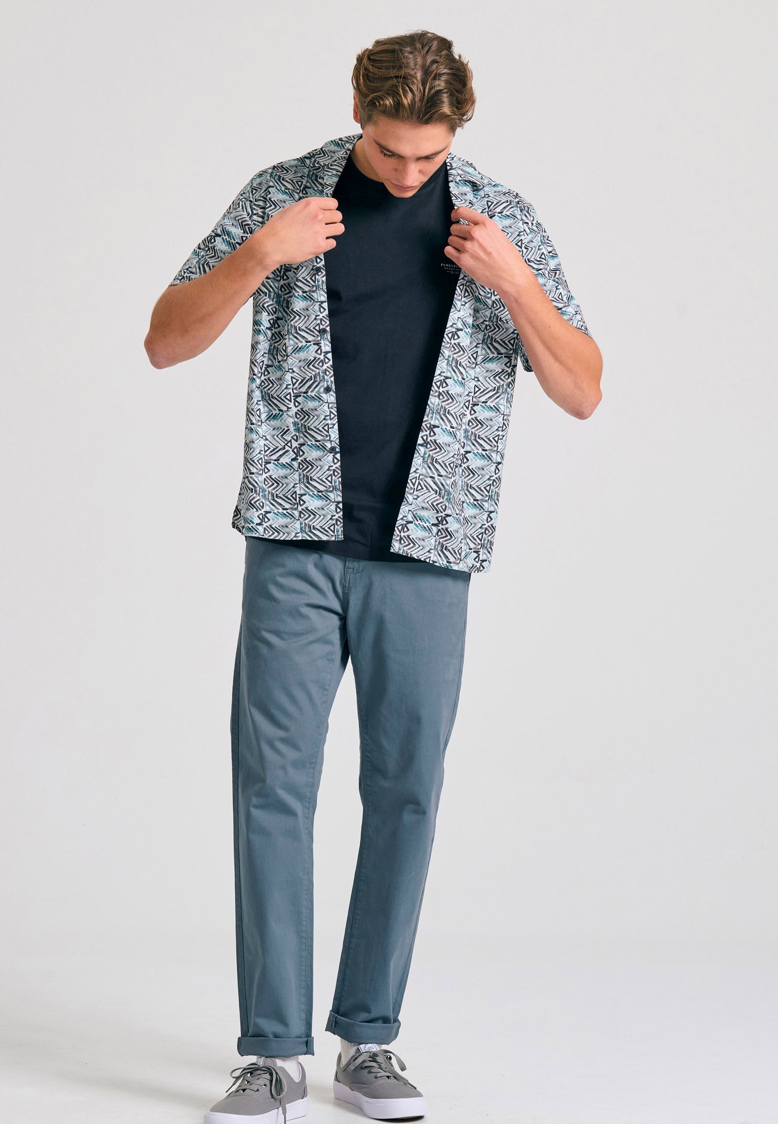 Men's chino pants - The essentials