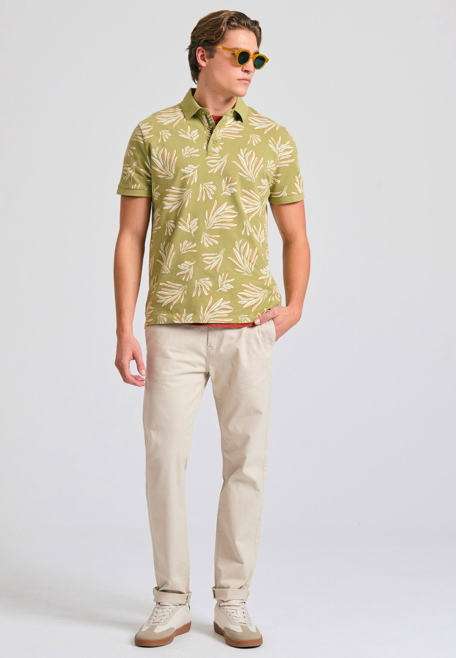 Men's chino pants - The essentials