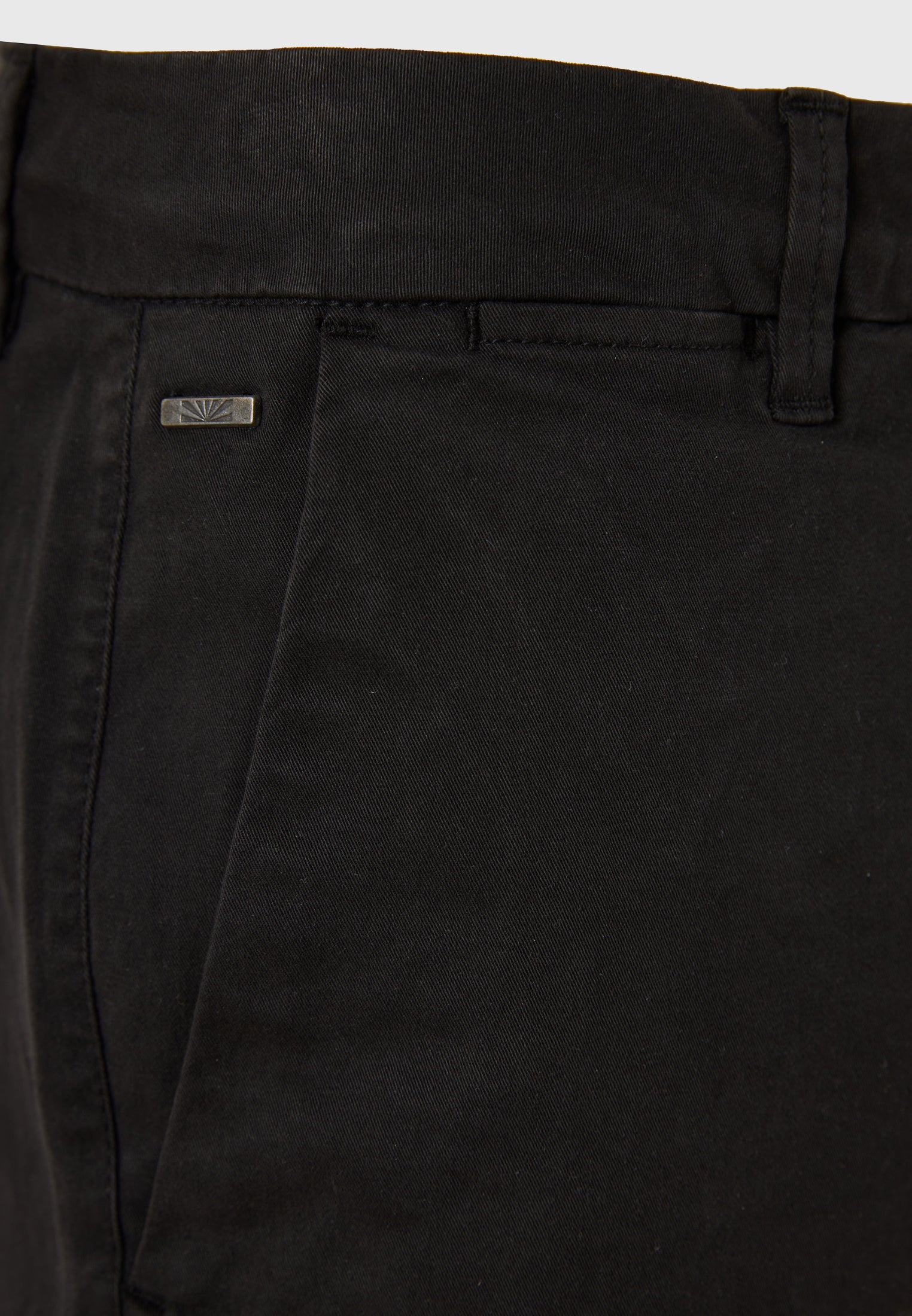 Men's chino shorts - The essentials