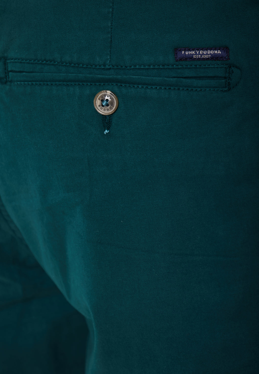 Men's chino shorts - The essentials