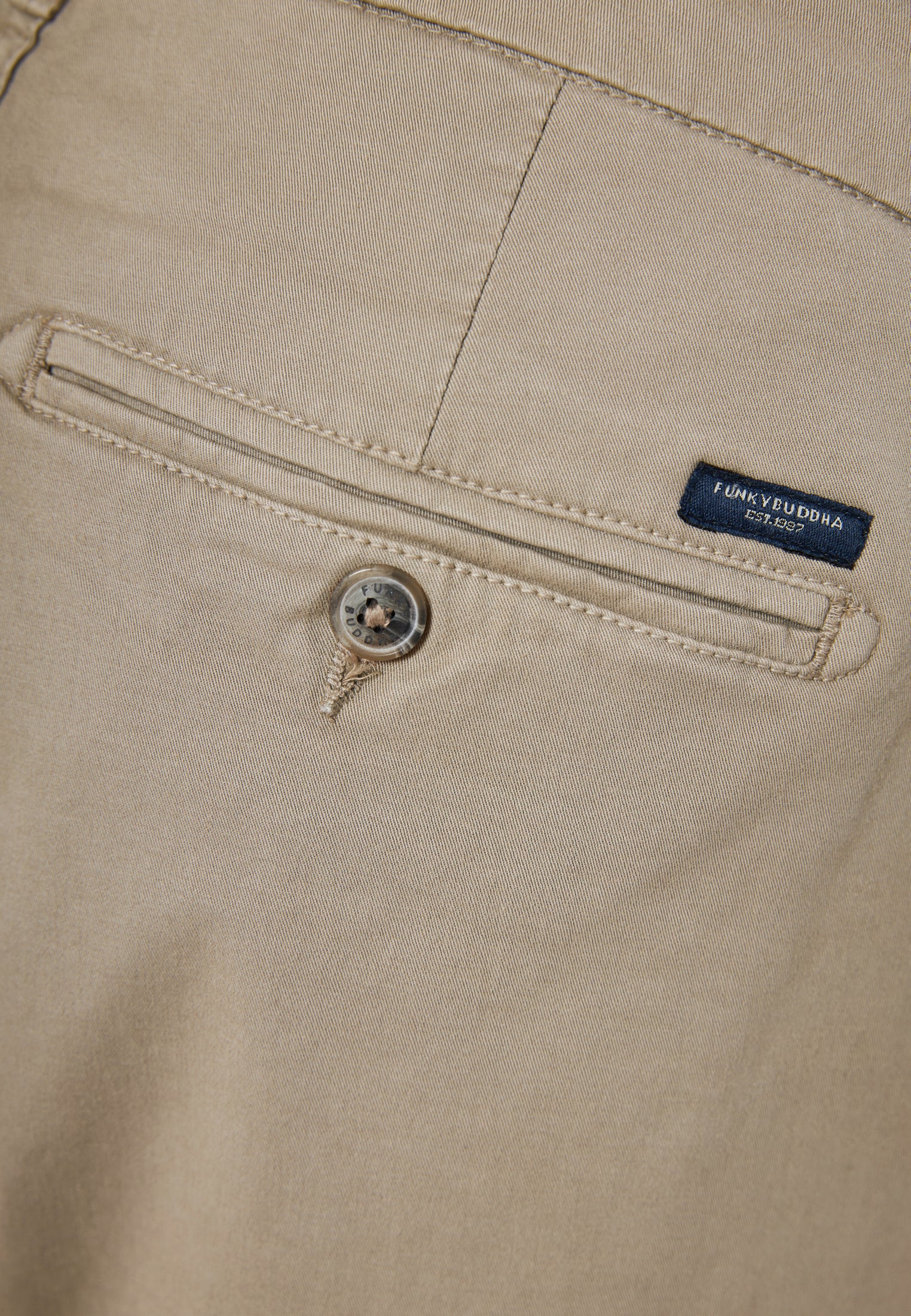 Men's chino shorts - The essentials