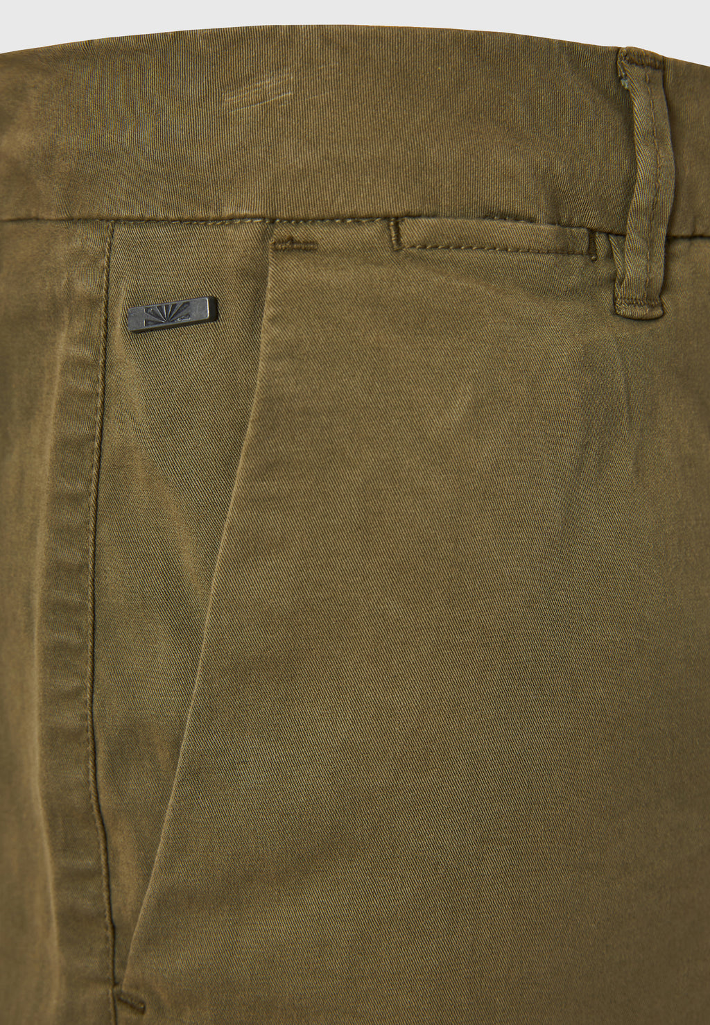 Men's chino shorts - The essentials