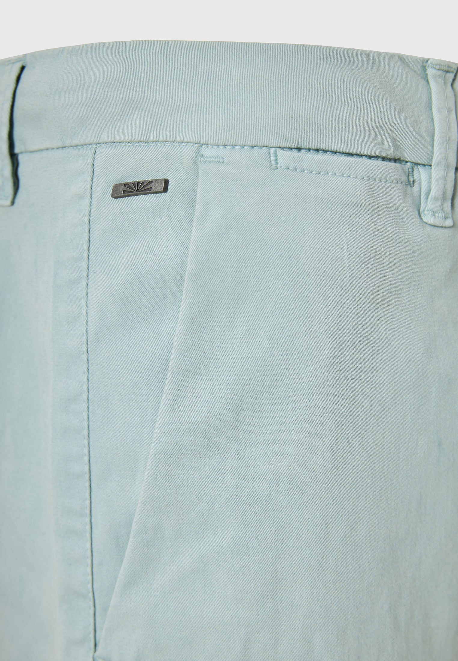 Men's chino shorts - The essentials