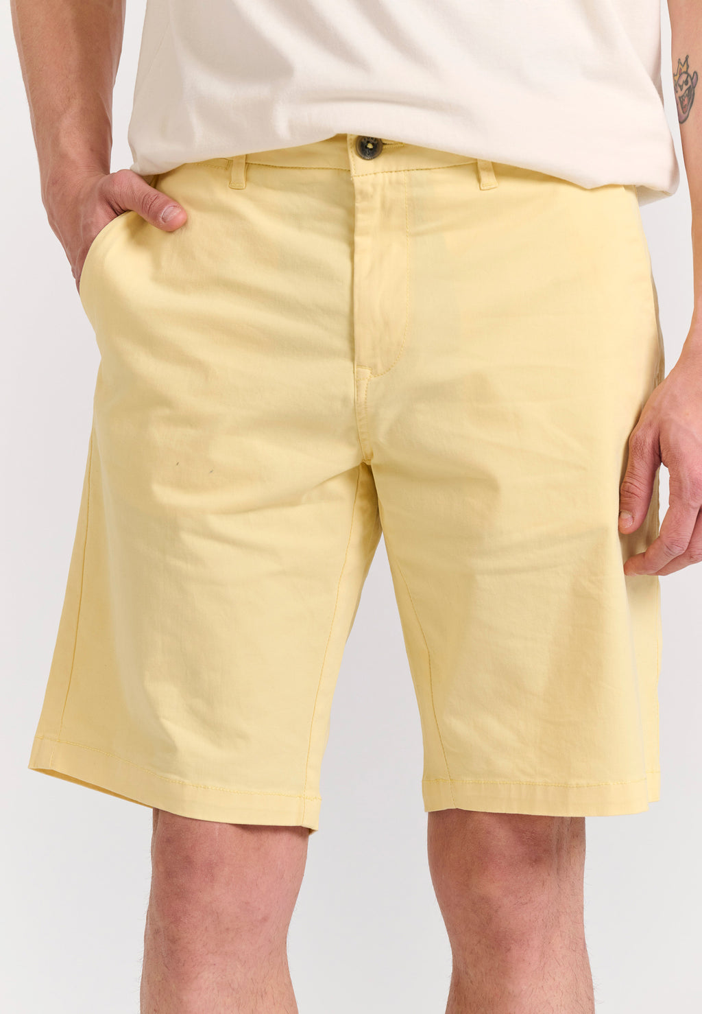 Men's chino shorts - The essentials