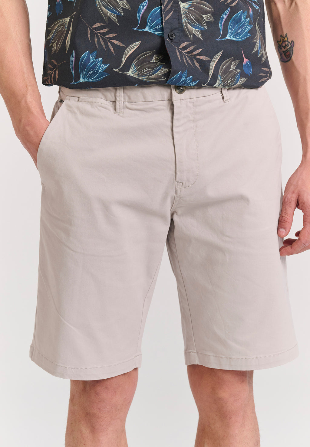 Men's chino shorts - The essentials