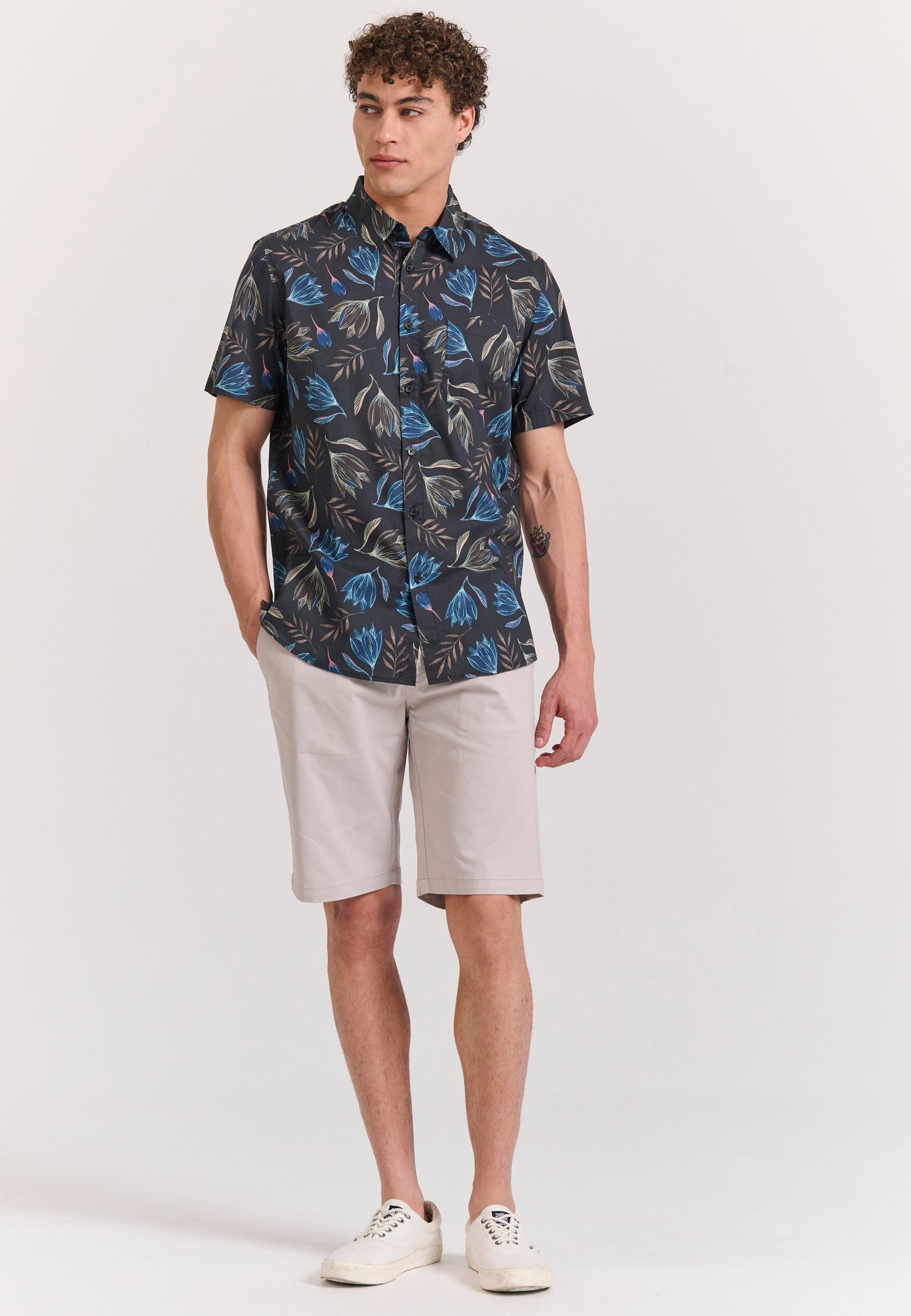 Men's chino shorts - The essentials