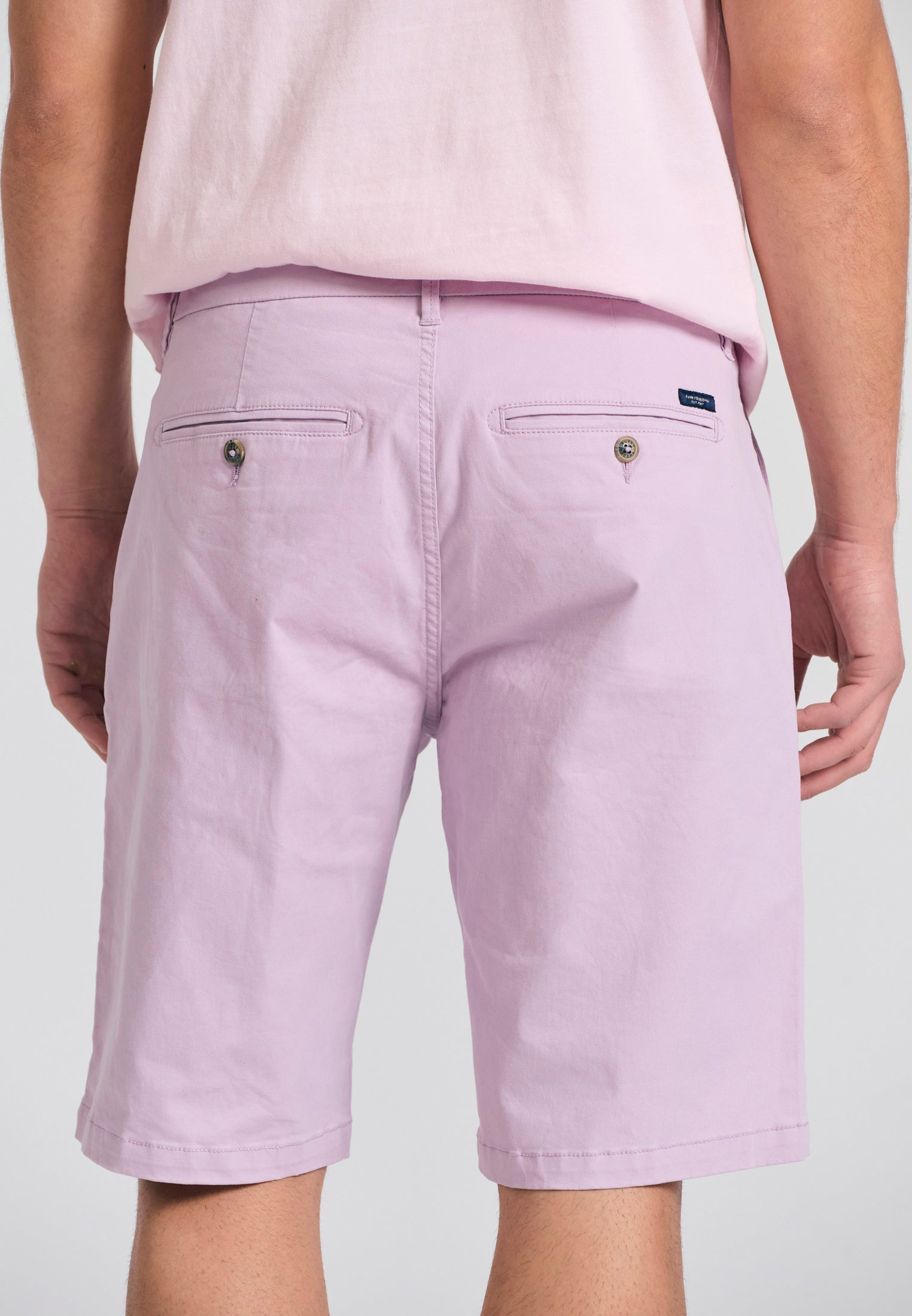 Men's chino shorts - The essentials