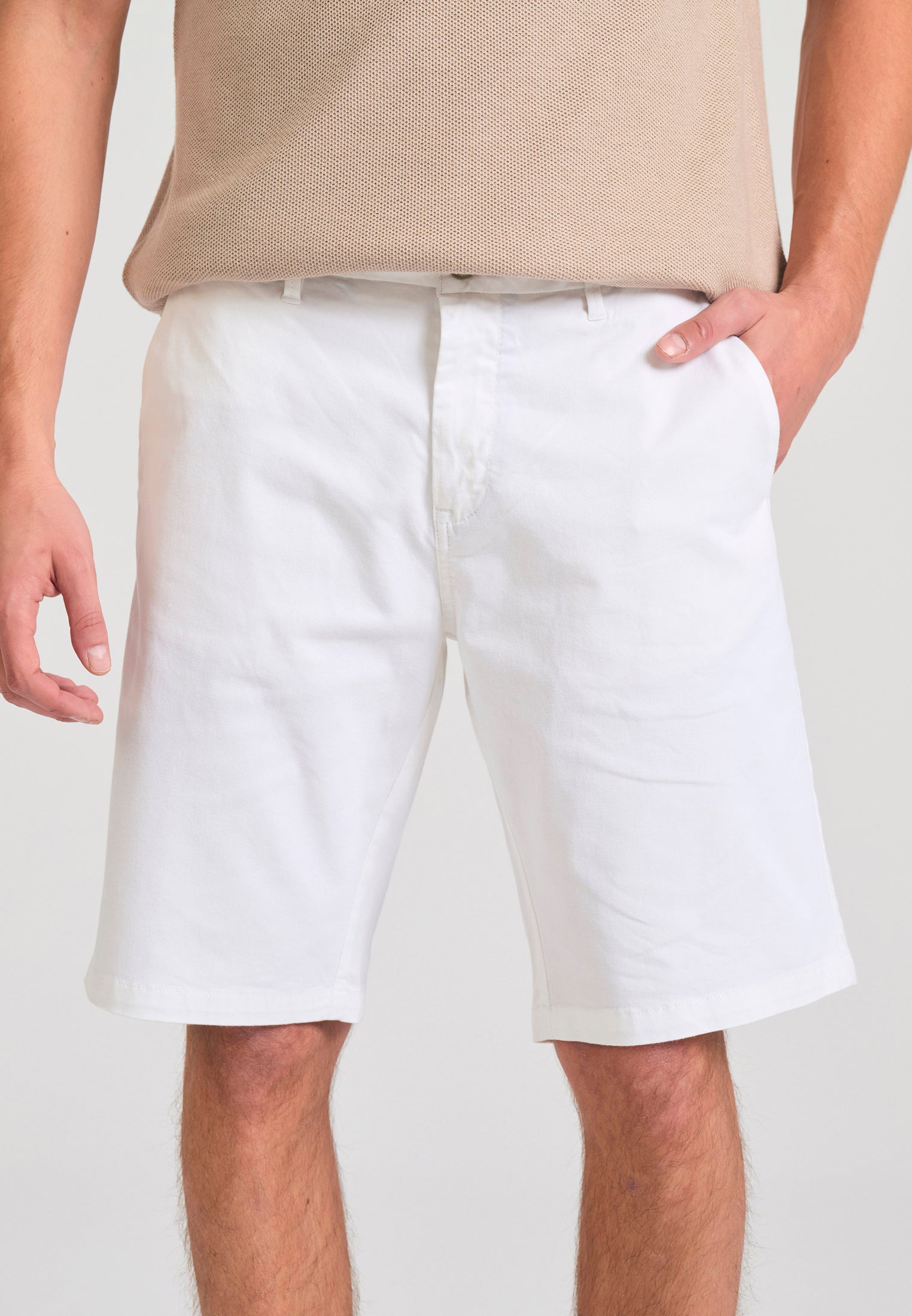 Men's chino shorts - The essentials