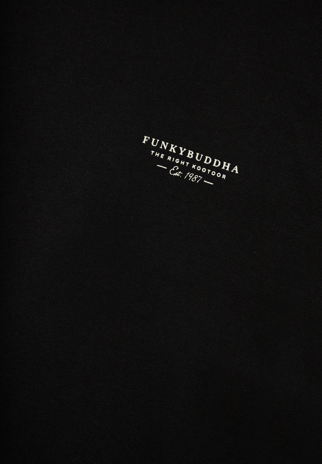 Crew-neck men's t-shirt - The essentials