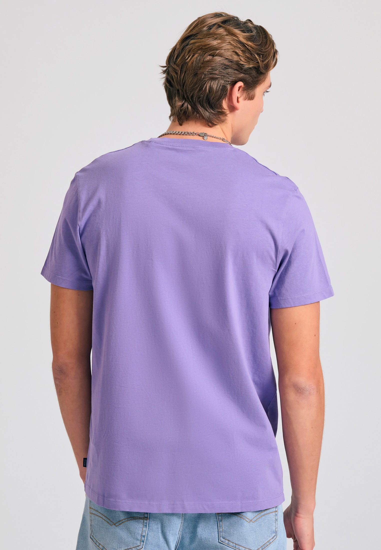 Crew-neck men's t-shirt - The essentials