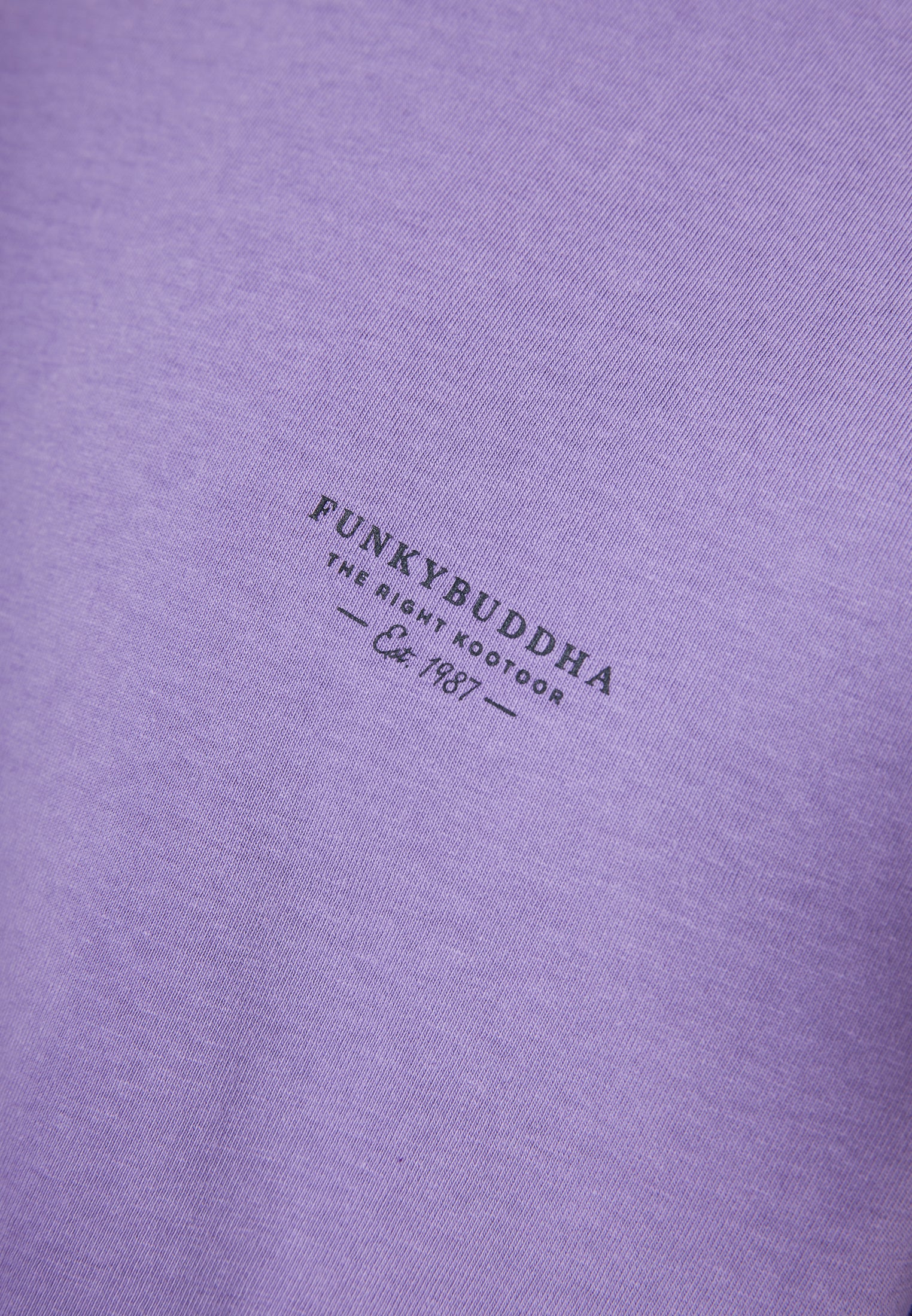 Crew-neck men's t-shirt - The essentials