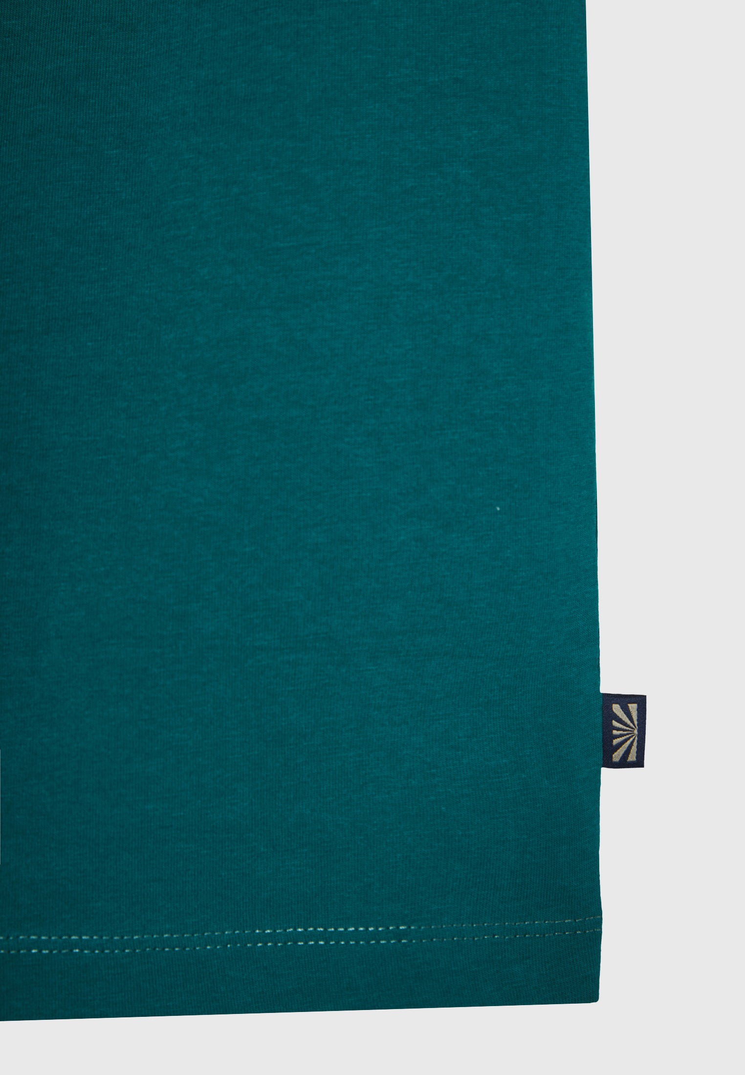 Crew-neck men's t-shirt - The essentials