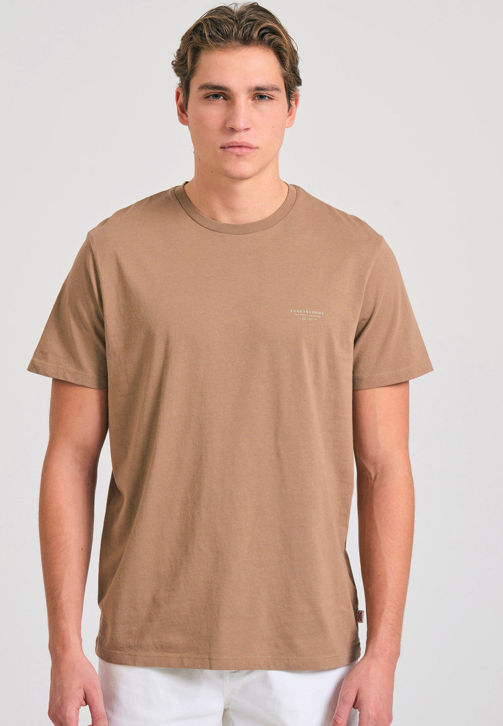 Crew-neck men's t-shirt - The essentials