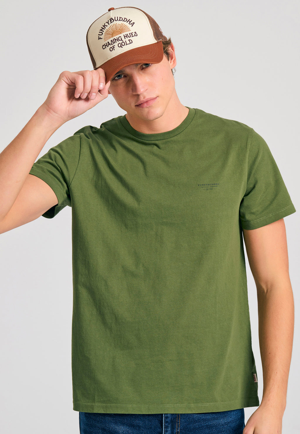 Crew-neck men's t-shirt - The essentials