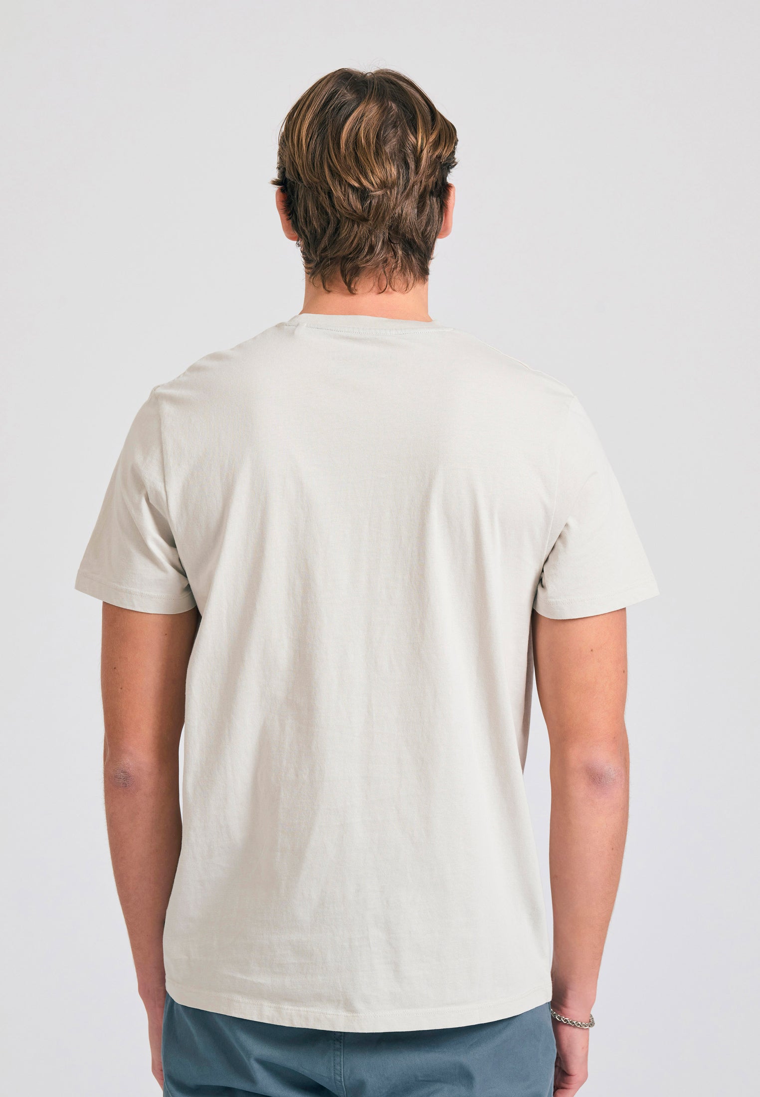 Crew-neck men's t-shirt - The essentials