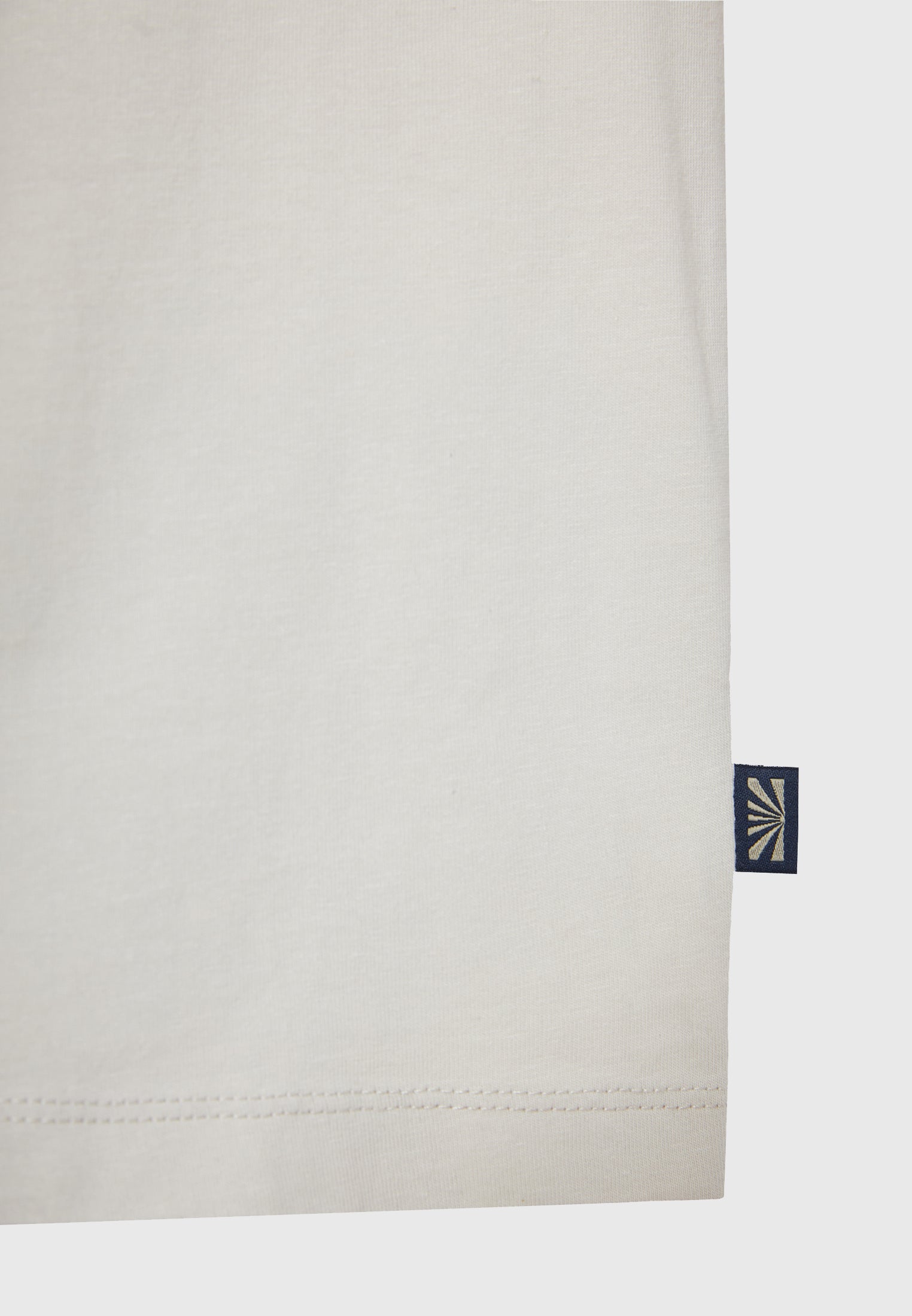 Crew-neck men's t-shirt - The essentials