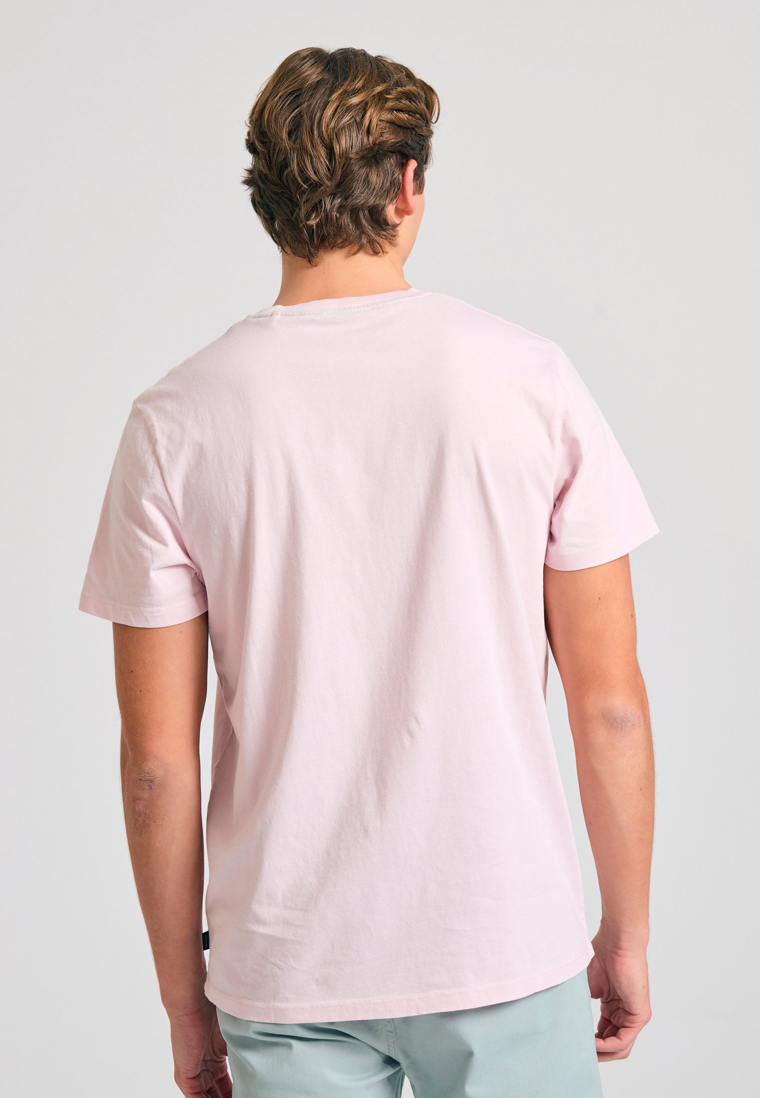 Crew-neck men's t-shirt - The essentials