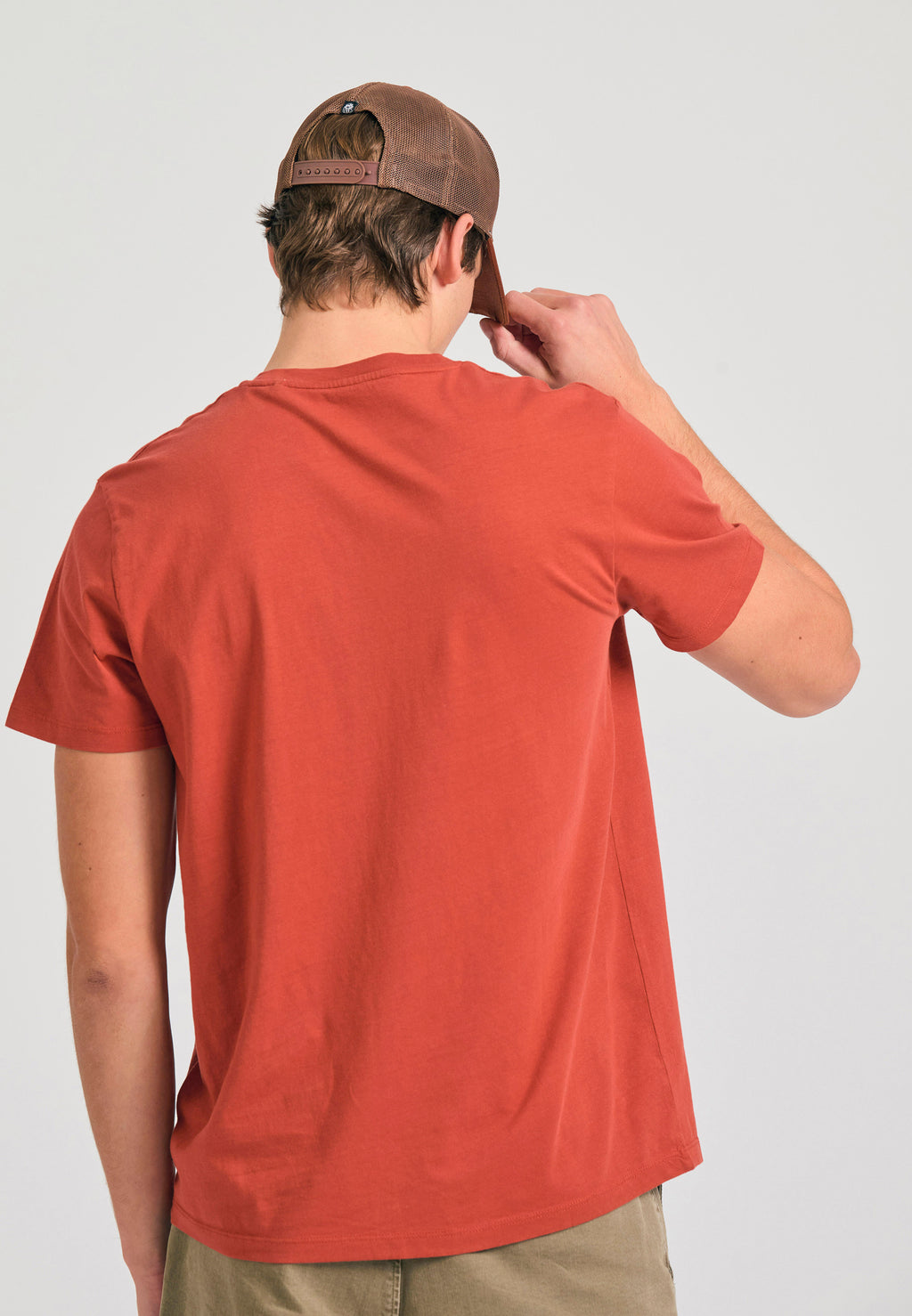 Crew-neck men's t-shirt - The essentials