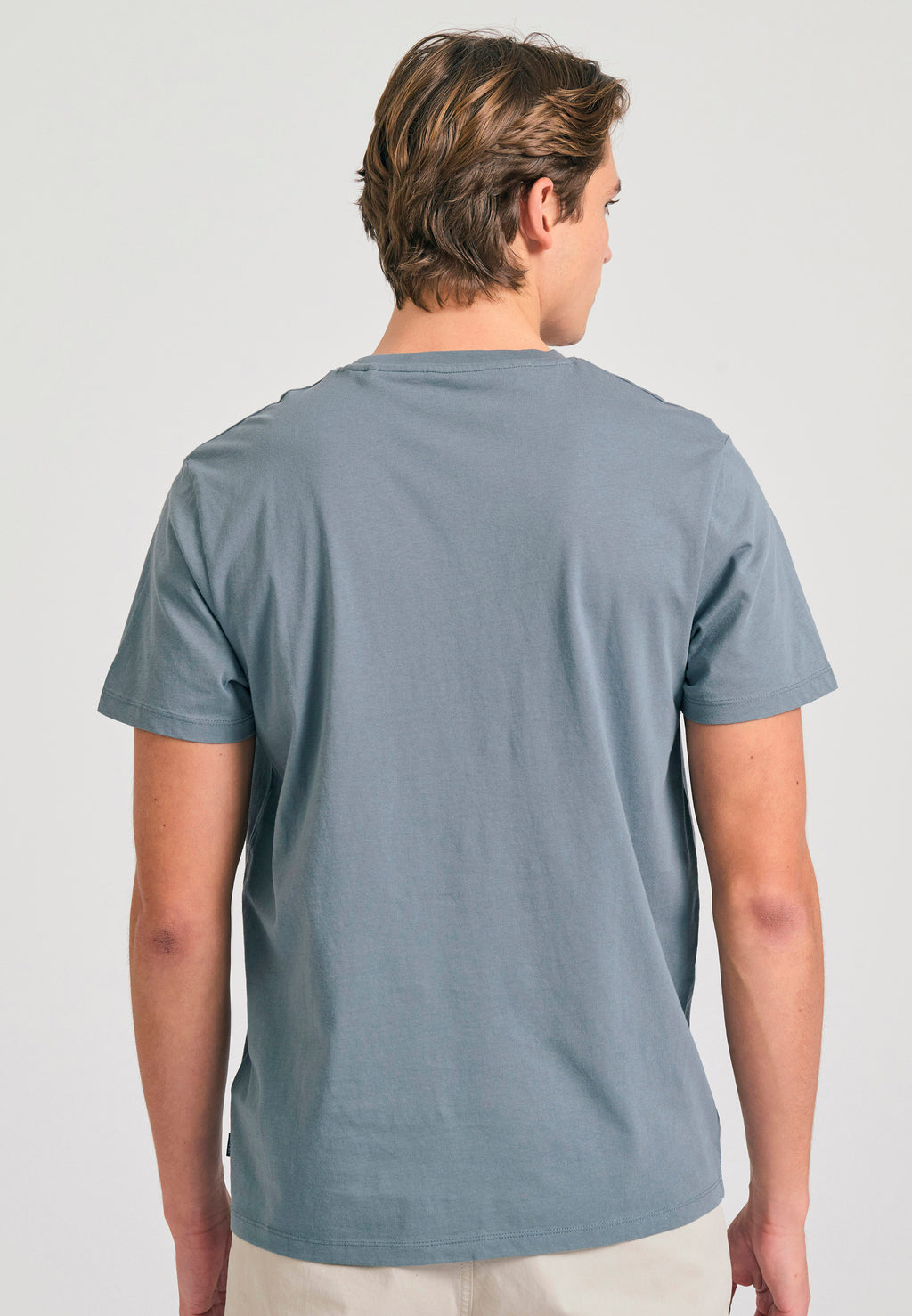 Crew-neck men's t-shirt - The essentials